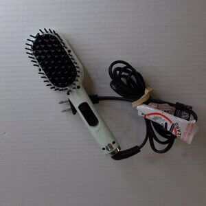 Eva NYC Healthy Heat Mini Thermal Straightening Brush Travel Ceramic